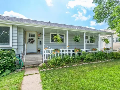 2024 11th Street E Glencoe MN 55336