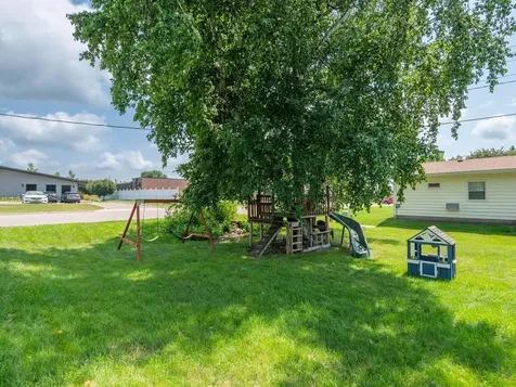 2024 11th Street E Glencoe MN 55336