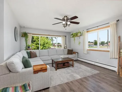 2024 11th Street E Glencoe MN 55336