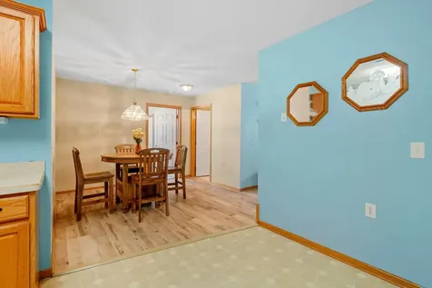 6866 Blackhawk Trail Inver Grove Heights MN 55077