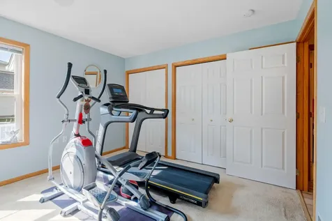 6866 Blackhawk Trail Inver Grove Heights MN 55077