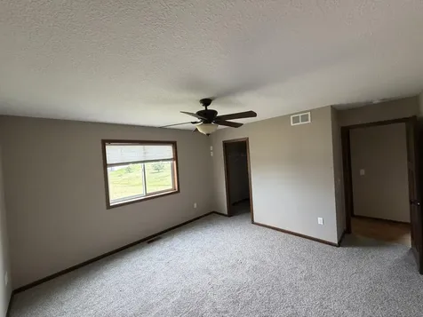 2401 Foxtail Lane Faribault MN 55021