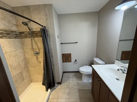 2401 Foxtail Lane Faribault MN 55021