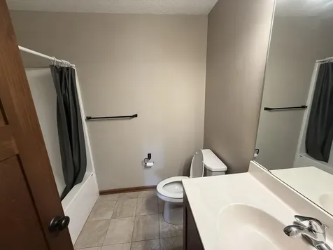 2401 Foxtail Lane Faribault MN 55021