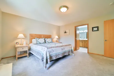 5209 Crossroads Nisswa MN 56468
