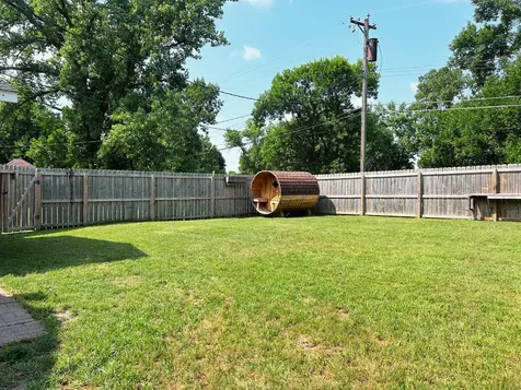 670 W 1st Street S Cottonwood MN 56229