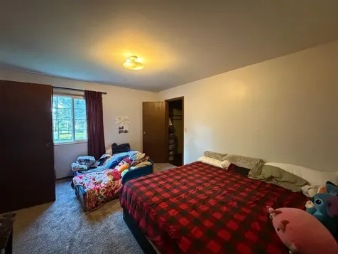 194 40th Avenue Hills MN 56138