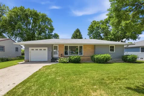 520 2nd Street E Hector MN 55342