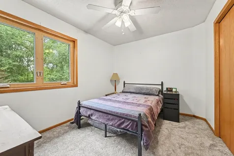 240 Woodridge Lane Circle Pines MN 55014