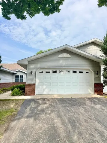 103 Raven Court Mankato MN 56001