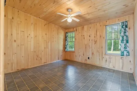 11848 Lougee Lake Road Merrifield MN 56465