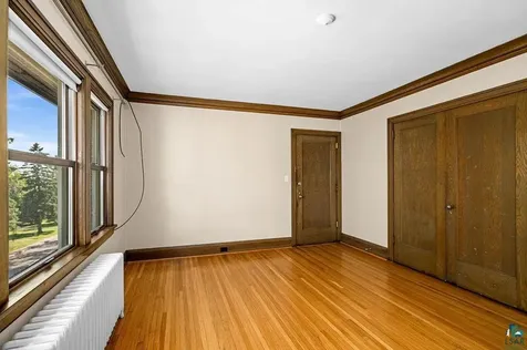 1529 E 5th Street Duluth MN 55812