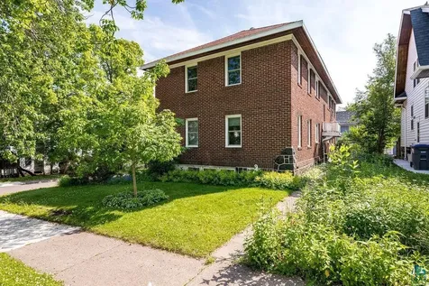 1529 E 5th Street Duluth MN 55812