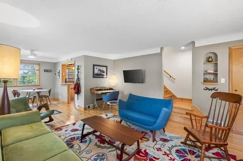 444 Lexington Parkway S Saint Paul MN 55105