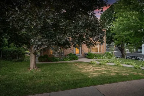 444 Lexington Parkway S Saint Paul MN 55105