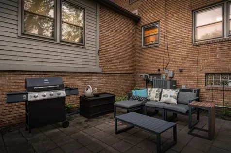 444 Lexington Parkway S Saint Paul MN 55105