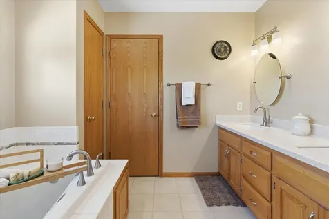 17892 Impala Path Lakeville MN 55044
