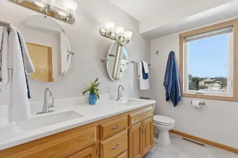 17892 Impala Path Lakeville MN 55044