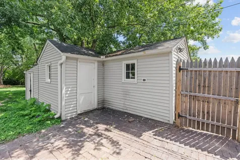 1752 Flandrau Street Maplewood MN 55109