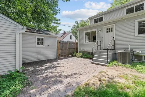 1752 Flandrau Street Maplewood MN 55109
