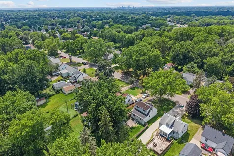 1752 Flandrau Street Maplewood MN 55109
