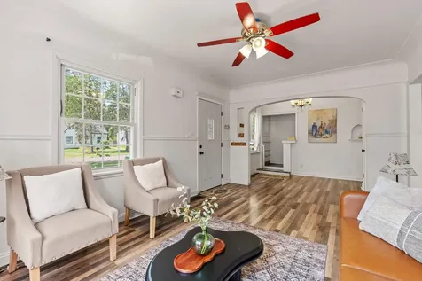 1752 Flandrau Street Maplewood MN 55109