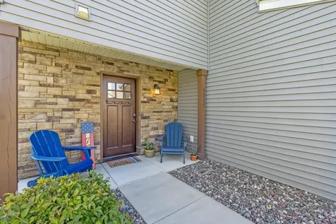 7757 Sterling Drive Rockford MN 55373