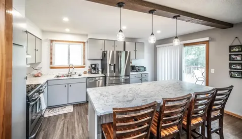 1083 Whitney Drive Apple Valley MN 55124