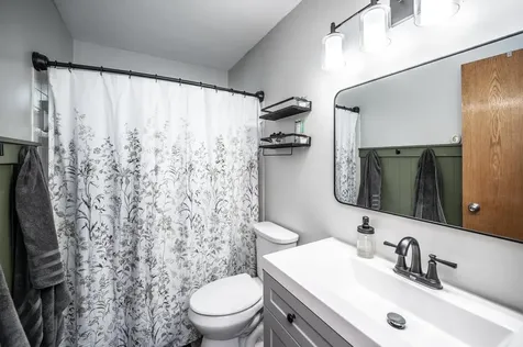 1083 Whitney Drive Apple Valley MN 55124