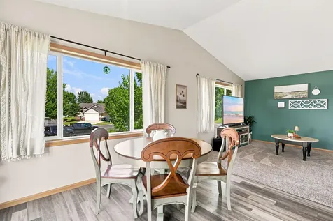 926 Steamboat Lane Montrose MN 55363