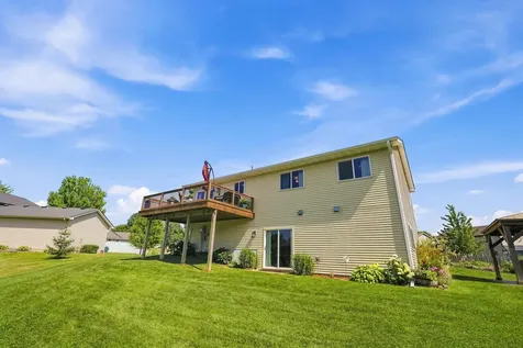 926 Steamboat Lane Montrose MN 55363