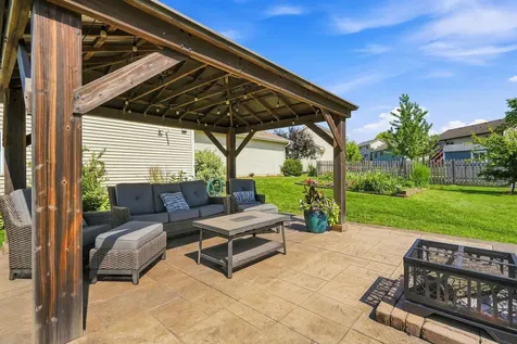 926 Steamboat Lane Montrose MN 55363