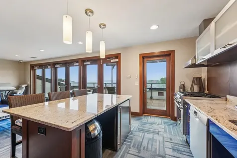875 Lake Street N Wayzata MN 55391