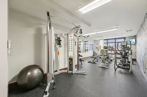 875 Lake Street N Wayzata MN 55391