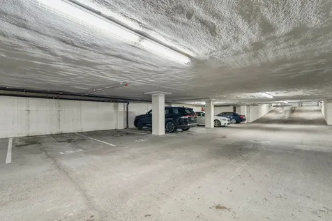 875 Lake Street N Wayzata MN 55391