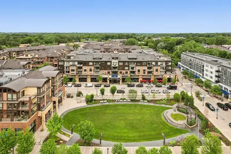 875 Lake Street N Wayzata MN 55391