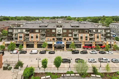 875 Lake Street N Wayzata MN 55391