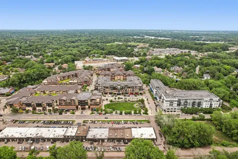 875 Lake Street N Wayzata MN 55391
