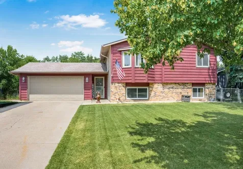 6316 113th Place N Champlin MN 55316