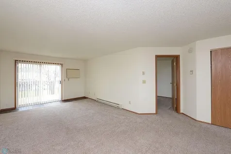 3442 32nd Street S Fargo ND 58104