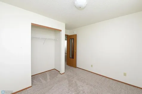 3442 32nd Street S Fargo ND 58104