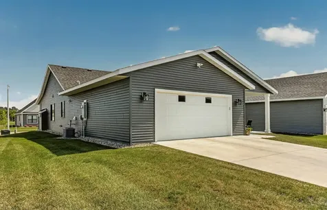 5370 Harvest Lake Drive NW Rochester MN 55901