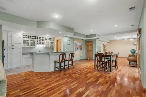 15920 37th Avenue N Plymouth MN 55446