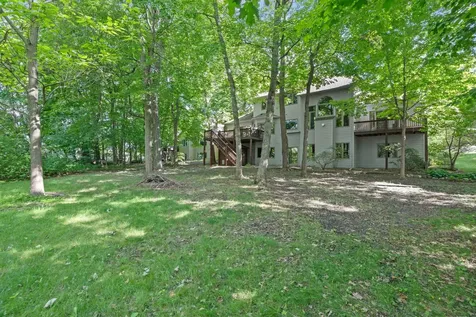 15920 37th Avenue N Plymouth MN 55446