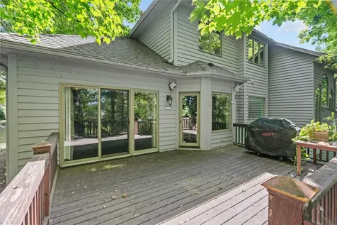 15920 37th Avenue N Plymouth MN 55446