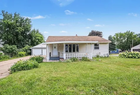 2842 Lexington Avenue S Eagan MN 55121