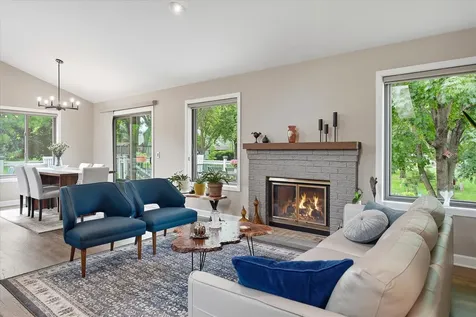15809 Nursery Drive Minnetonka MN 55345