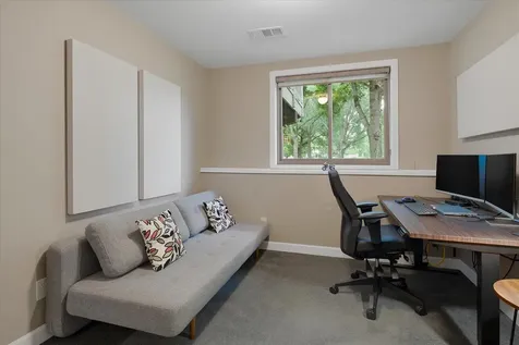 15809 Nursery Drive Minnetonka MN 55345