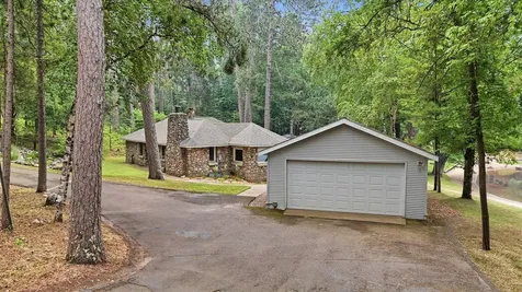 5159 Vermilion Trail Gilbert MN 55741