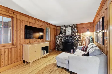 5159 Vermilion Trail Gilbert MN 55741